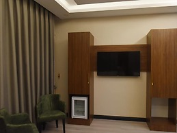 The Golden Pera's Hotel & Spa