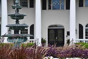 507 2 Bedroom Villa by RedAwning