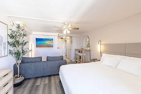 Island Colony 704 Condo by RedAwning