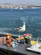 Pera Bosphorus Hotel