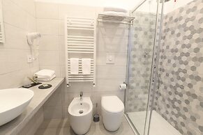 Cadorna Luxury Hotel