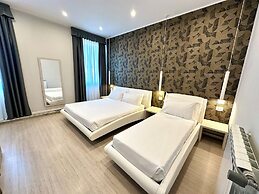 Cadorna Luxury Hotel