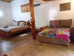 TamaHostel & Glamping
