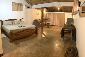 TamaHostel & Glamping