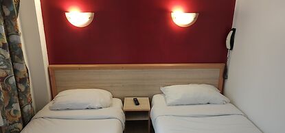 Hotel CORONA Lourdes