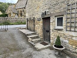 Stunning Cotswold Cottage in Snowshill Broughwood