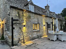 Stunning Cotswold Cottage in Snowshill Broughwood