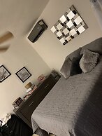 Cancún Plaza Hotel & Hostal