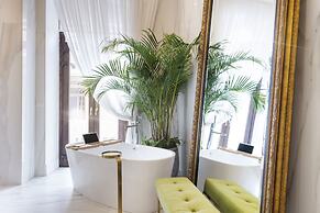 ITZA Hotel Boutique Internacional