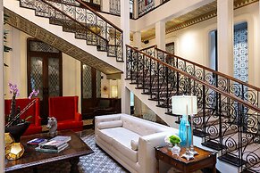 ITZA Hotel Boutique Internacional