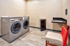 Hampton Inn By Hilton Paris