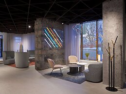 Iceland Parliament Hotel, Curio Collection By Hilton