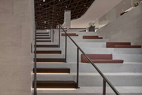 Iceland Parliament Hotel, Curio Collection By Hilton