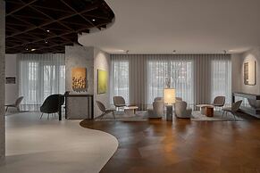 Iceland Parliament Hotel, Curio Collection By Hilton