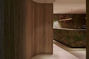 Iceland Parliament Hotel, Curio Collection By Hilton