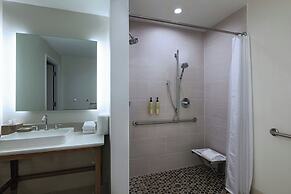 Element Dallas Las Colinas