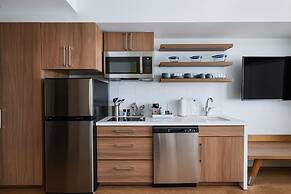 Element Dallas Las Colinas