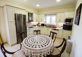 Alegria Holiday Home