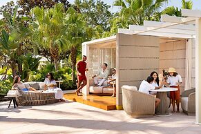 The Ritz-Carlton Residences Orlando, Grande Lakes