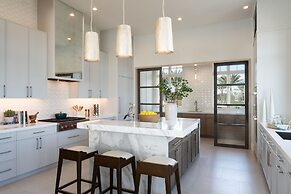 The Ritz-Carlton Residences Orlando, Grande Lakes