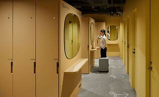 9h nine hours woman Shinjuku sleep lab