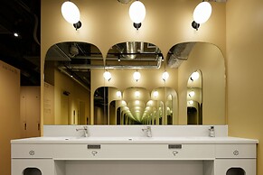 9h nine hours woman Shinjuku sleep lab