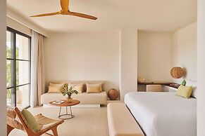 La Zambra Resort GL, in the Unbound Collection by Hyatt