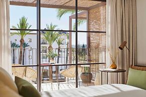 La Zambra Resort GL, in the Unbound Collection by Hyatt