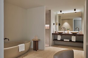 La Zambra Resort GL, in the Unbound Collection by Hyatt