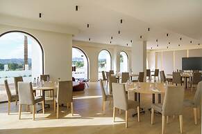 La Zambra Resort GL, in the Unbound Collection by Hyatt