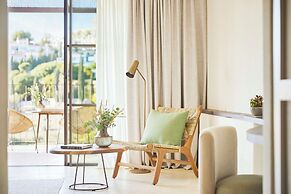 La Zambra Resort GL, in the Unbound Collection by Hyatt