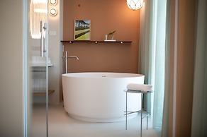 Laguna Faro Suites - Adults Only & Free Beach