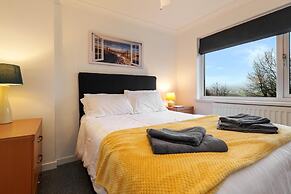 Plas Gwyn - Walk to Beach Parking Enclosed Garden