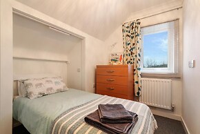 Plas Gwyn - Walk to Beach Parking Enclosed Garden