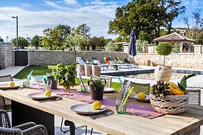 Villa Renata With Sauna Private Pool Jacuzzi