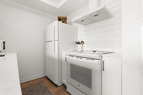 Hoosier Holiday 1 Bedroom Condo by RedAwning