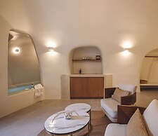 Utopia Suites Santorini