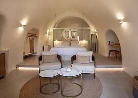Utopia Suites Santorini