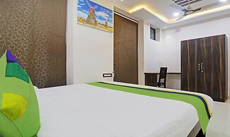 Itsy Hotels J A Royal Suites Manikonda