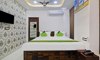 Itsy Hotels J A Royal Suites Manikonda