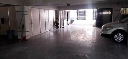 Itsy Hotels J A Royal Suites Manikonda