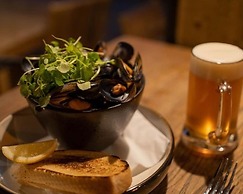 9 Loch View Luxury Loch Views