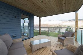 9 Loch View Luxury Loch Views