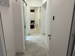 Stunning 3-Room Penthouse W10+W11