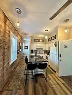 Bisbee Brownstone Suites