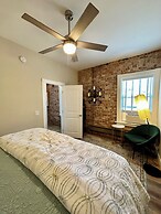 Bisbee Brownstone Suites