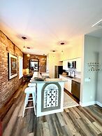 Bisbee Brownstone Suites