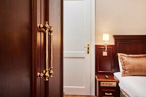 White Palace Old City Boutique Hotel