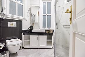 White Palace Old City Boutique Hotel