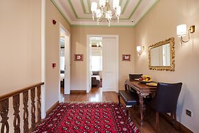 White Palace Old City Boutique Hotel